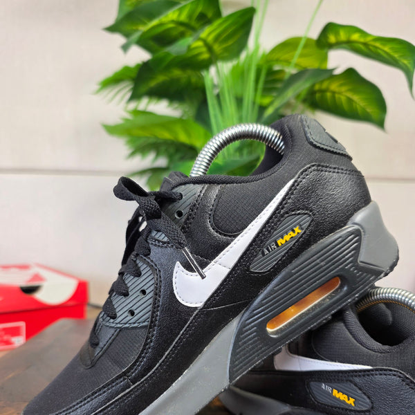 Nike Air Max 90 GS University Gold Black maat 40