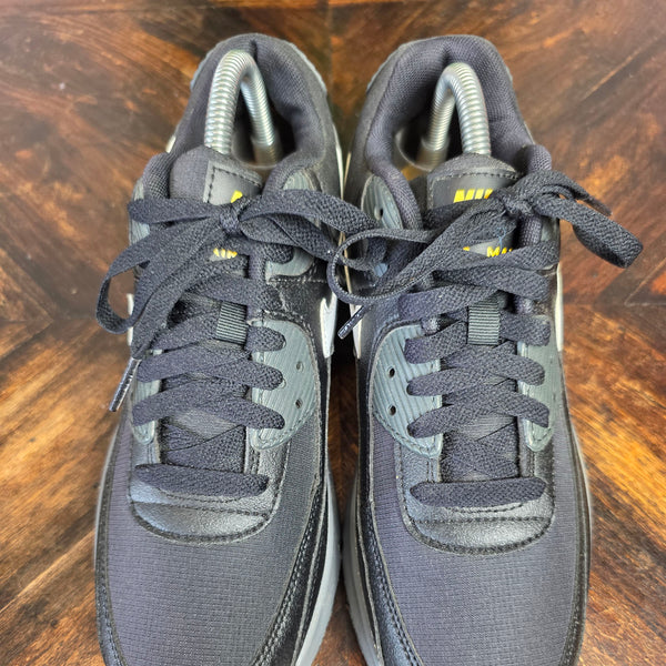 Nike Air Max 90 GS University Gold Black maat 40
