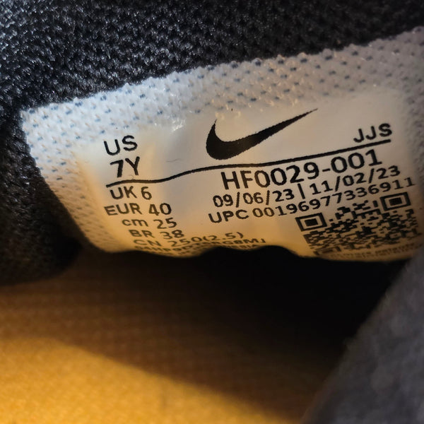 Nike Air Max 90 GS University Gold Black maat 40