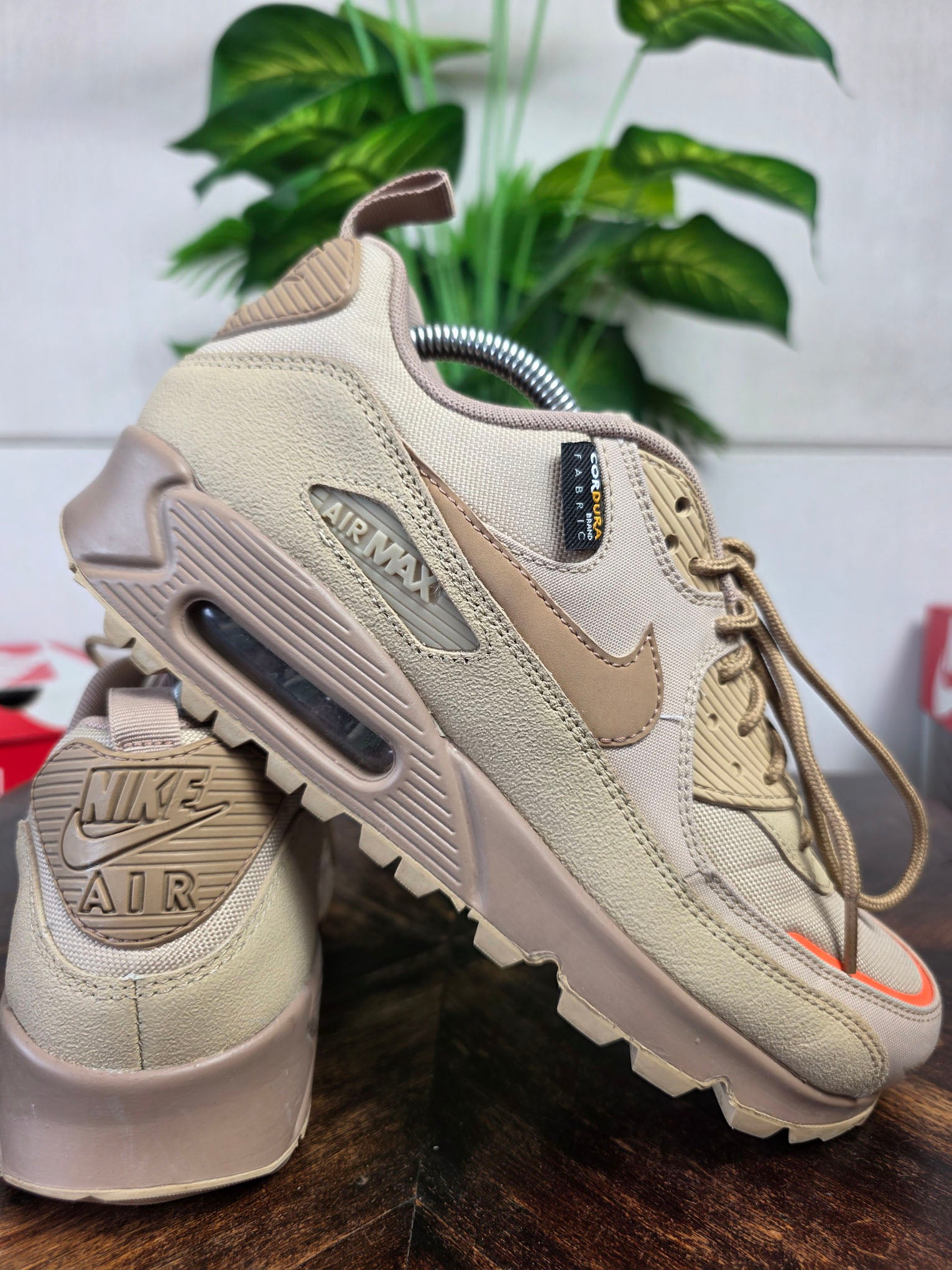 Nike Air Max 90 Surplus "Desert Camo" maat 42,5