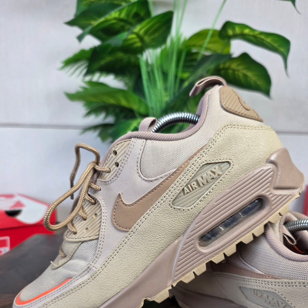 Nike Air Max 90 Surplus "Desert Camo" maat 42,5