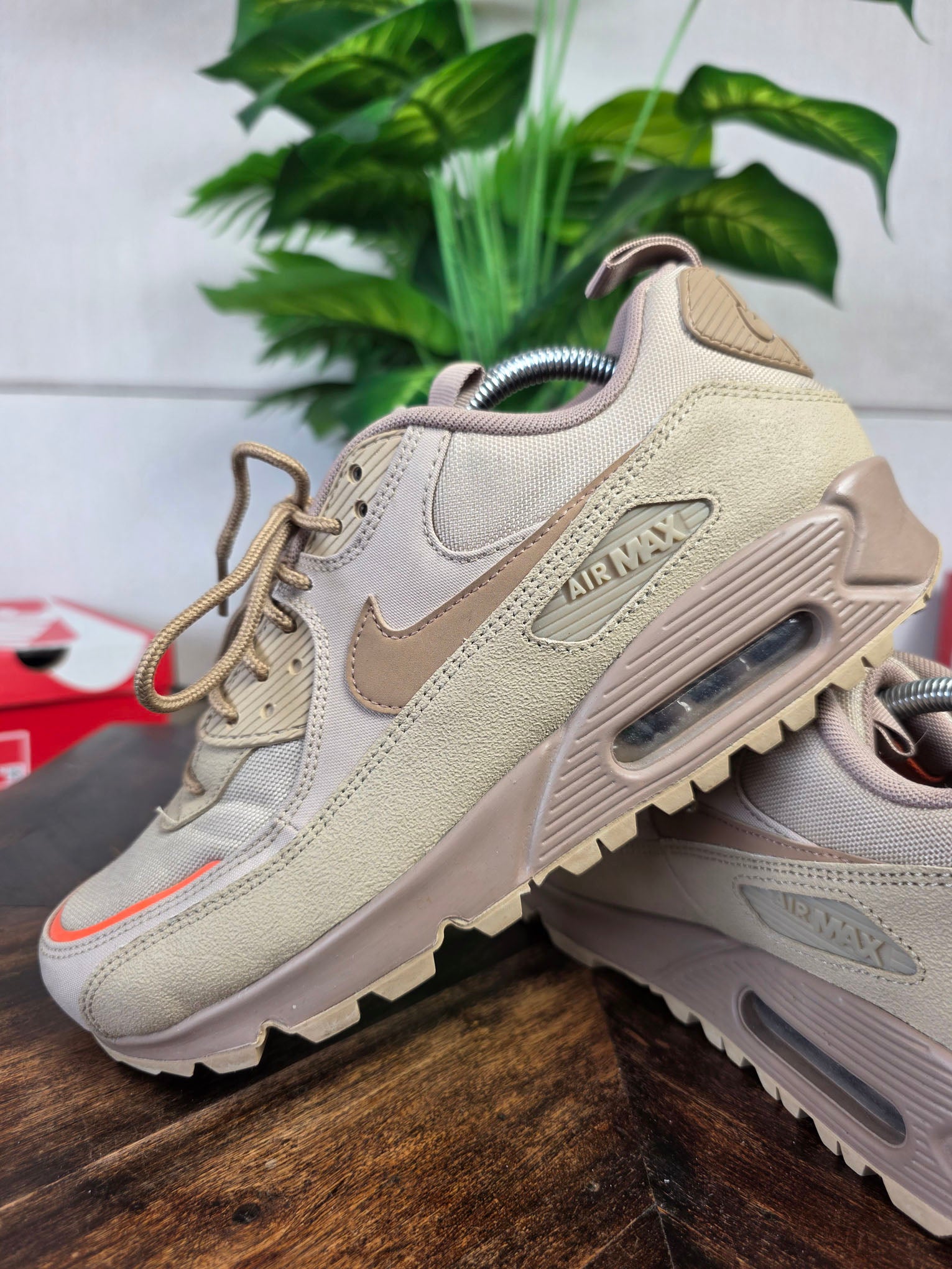 Nike Air Max 90 Surplus "Desert Camo" maat 42,5