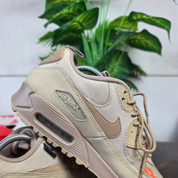 Nike Air Max 90 Surplus "Desert Camo" maat 42,5