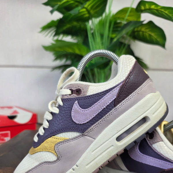 Nike Air Max 1 '87 Wmns "Hydrangeas" maat 37,5