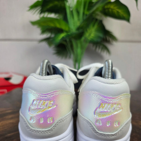 Nike Air Max 1 La Ville Lumière maat 40,5