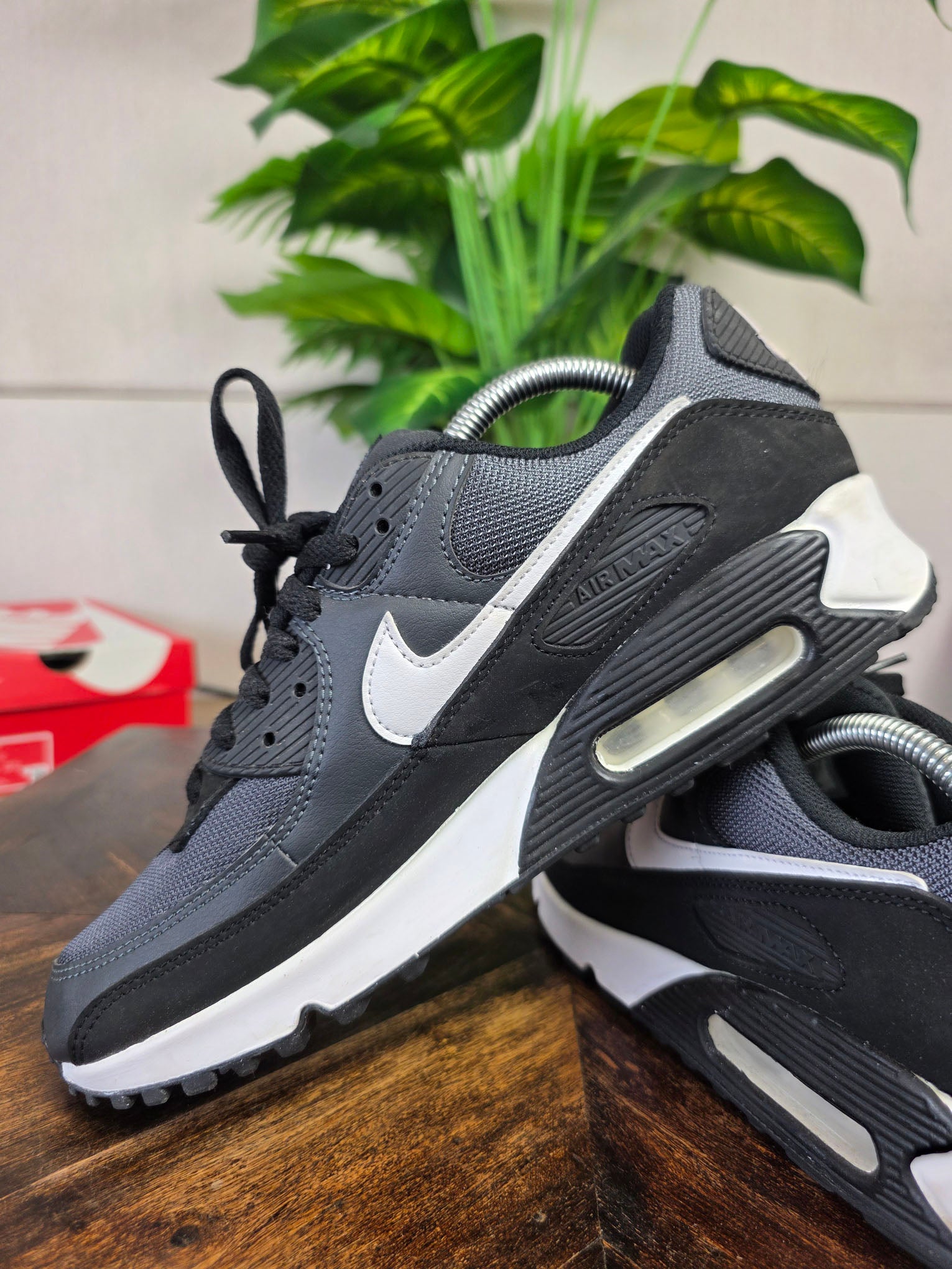 Nike Air Max 90 Essential Black White maat 42,5