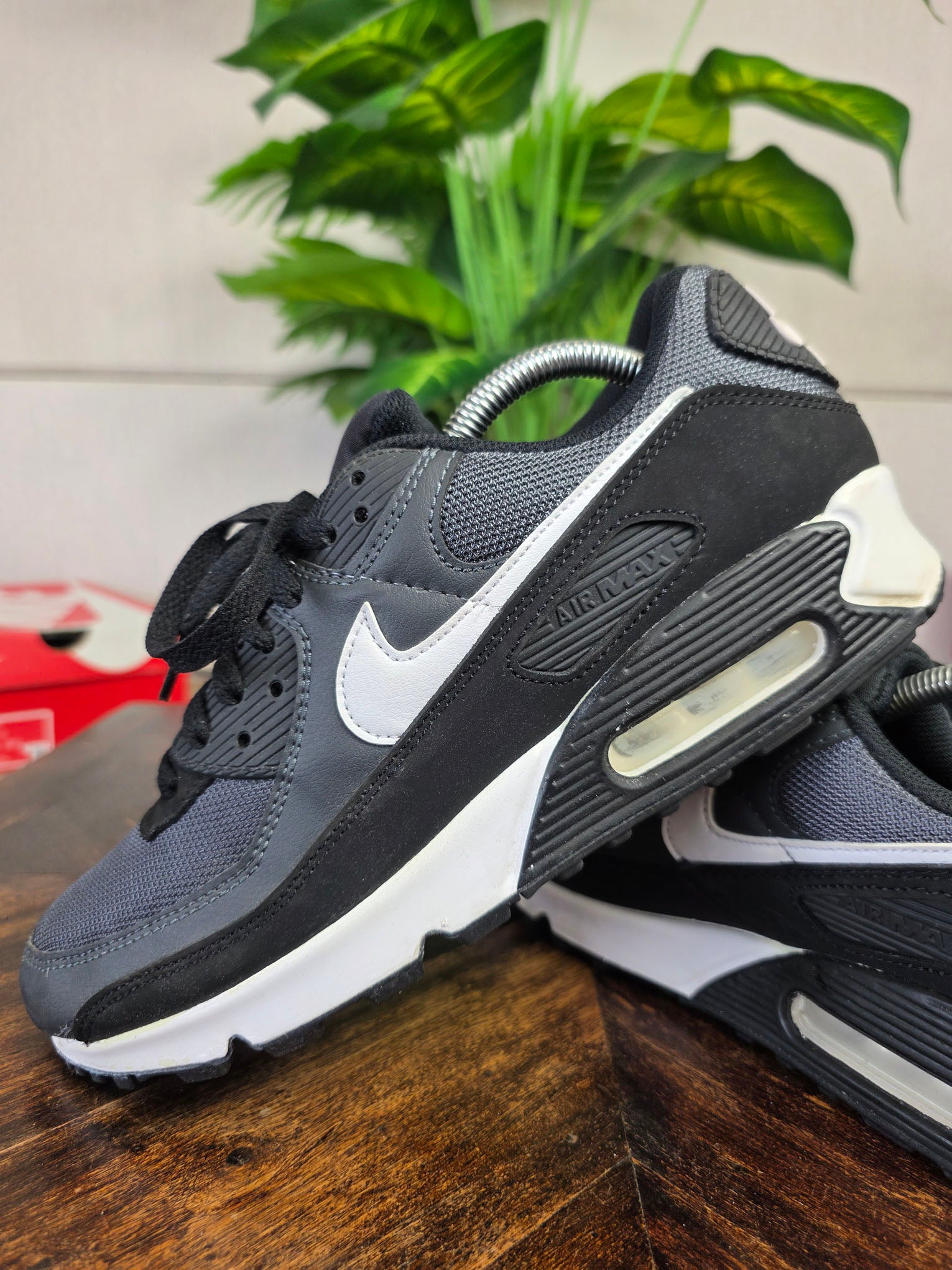 Nike Air Max 90 Essential Black White maat 42,5