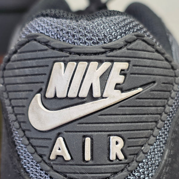 Nike Air Max 90 Essential Black White maat 42,5