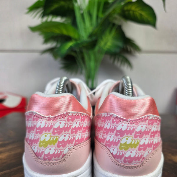 Nike Air Max 1 Strawberry Lemonade maat 40,5
