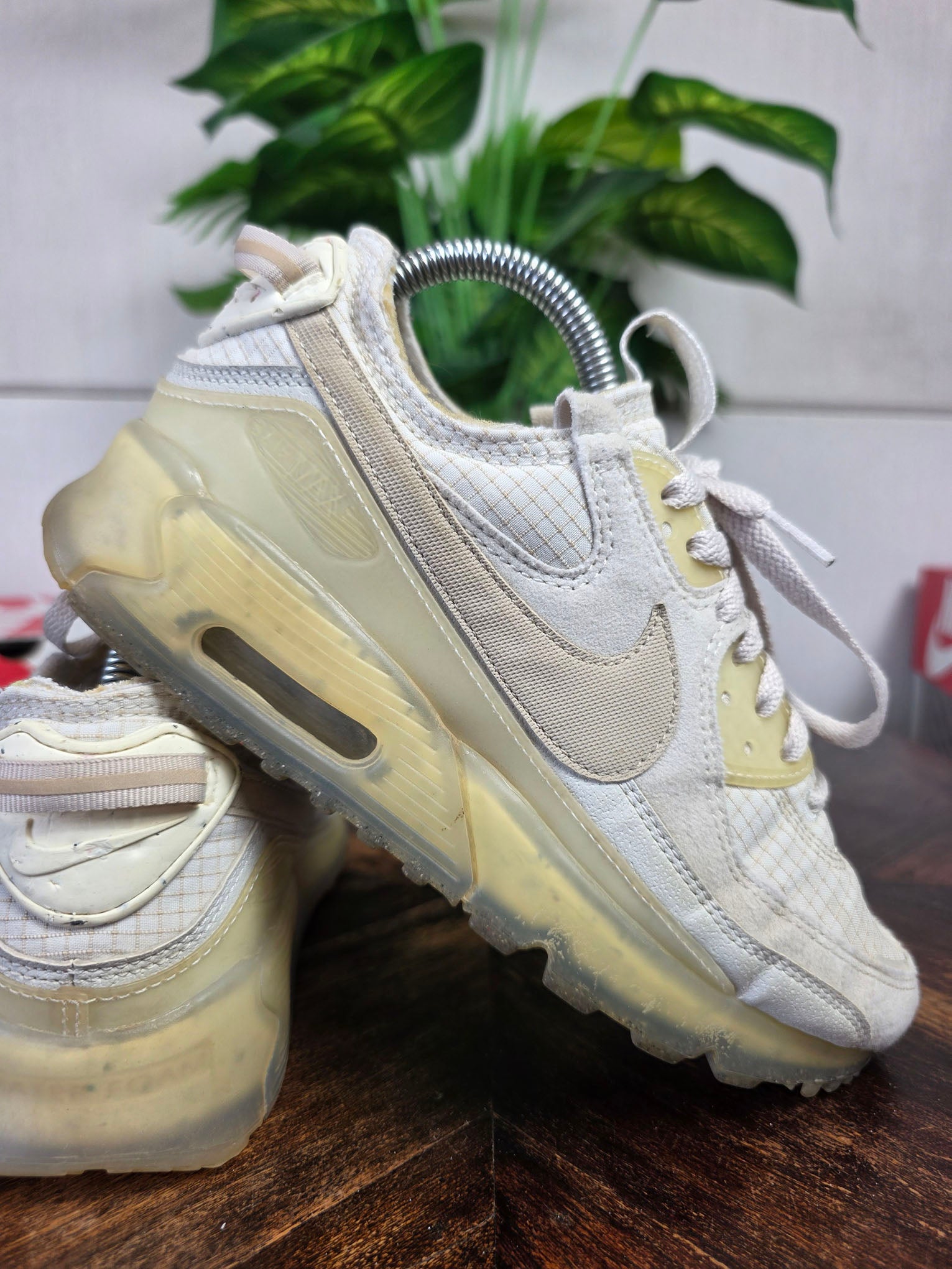 Nike Air Max 90 Terrascape Light Bone maat 39