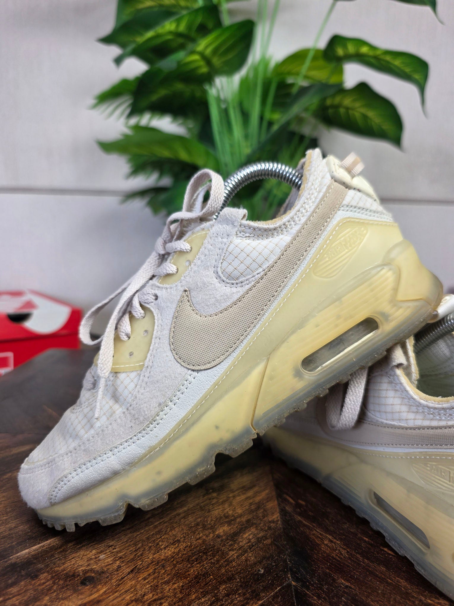 Nike Air Max 90 Terrascape Light Bone maat 39