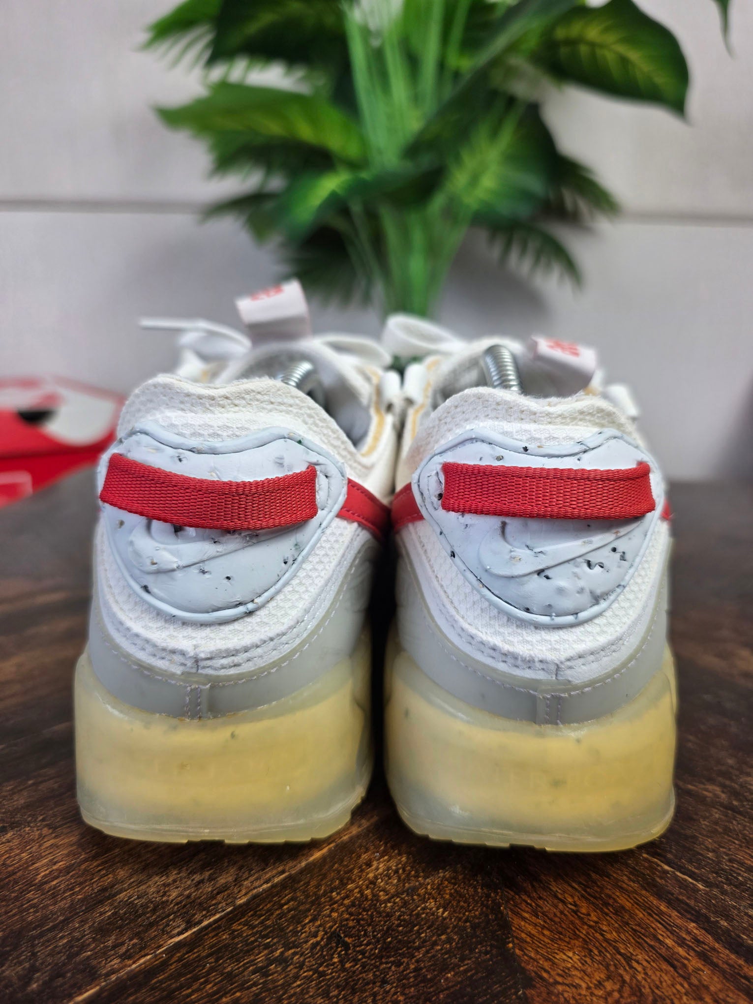 Nike Air Max 90 Terrascape White Red Clay maat 42