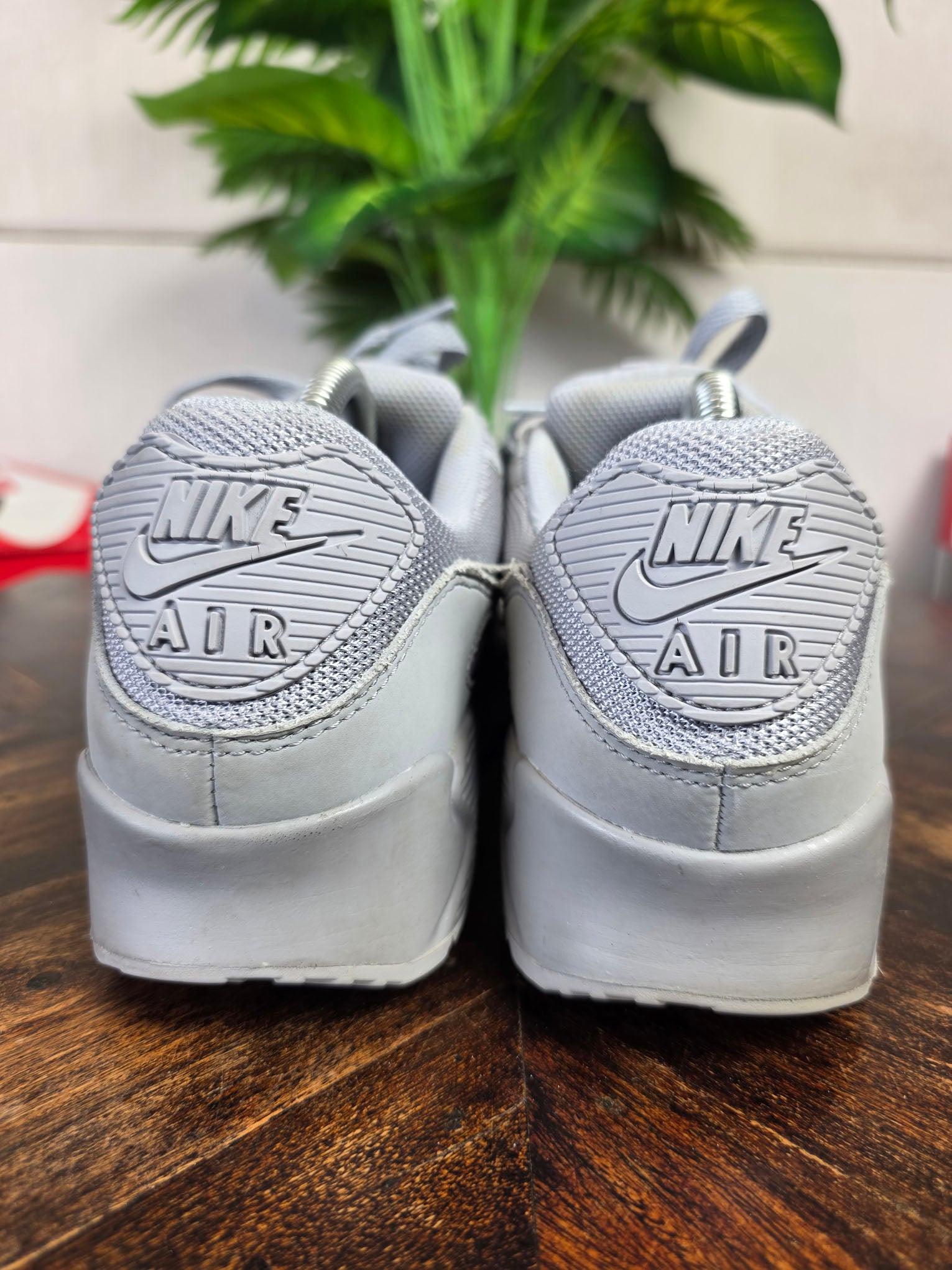 Nike Air Max 90 Wolf Grey maat 42