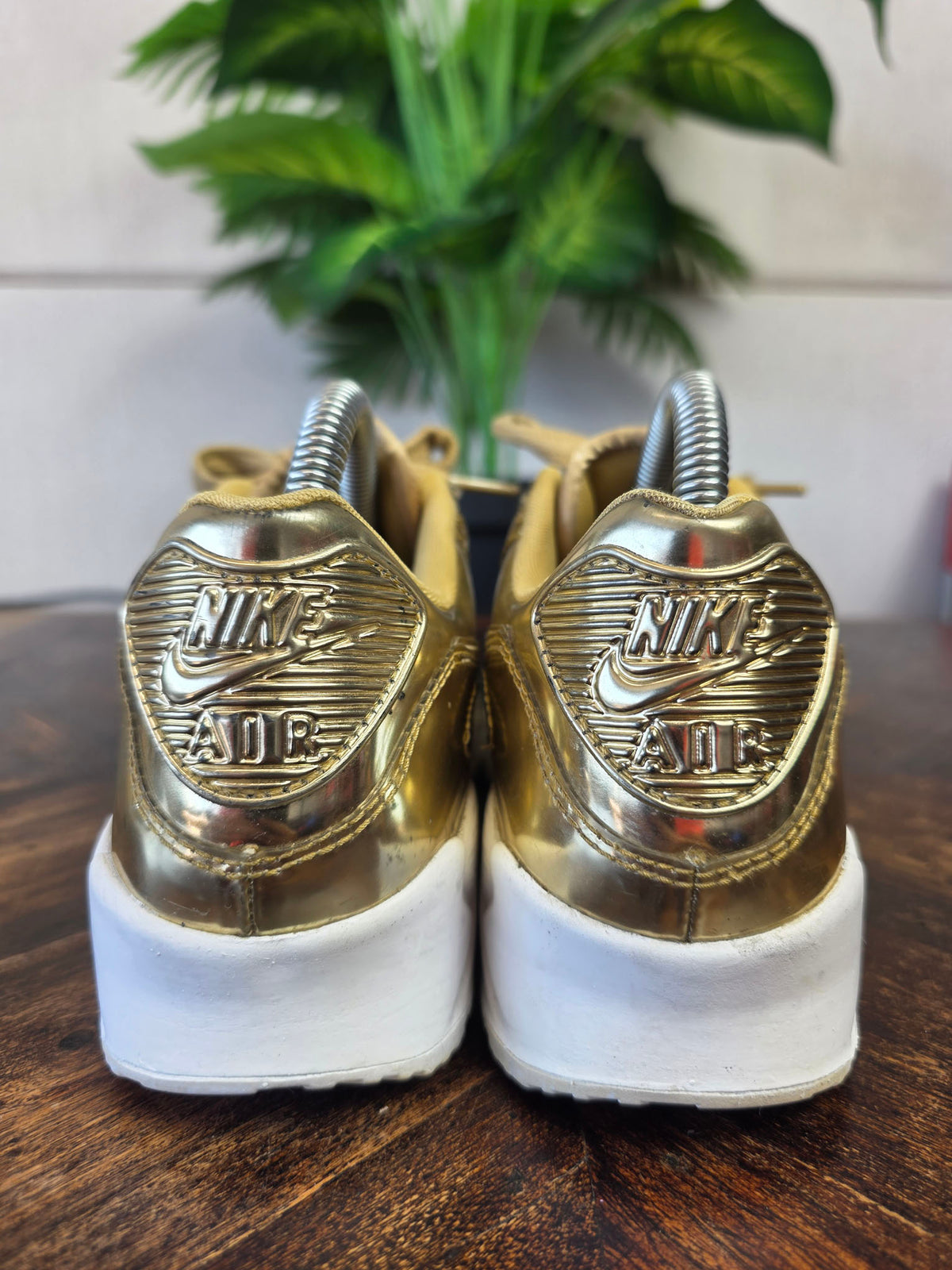 Nike Air Max 90 Metallic Gold maat 38