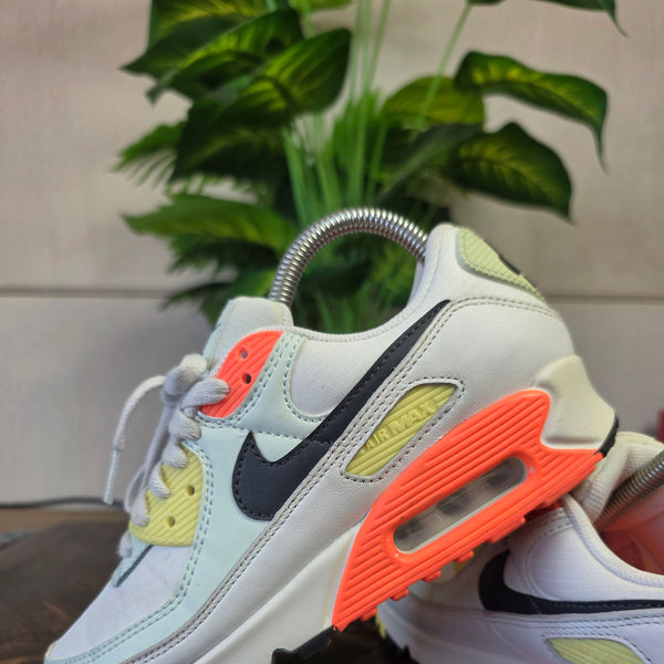 Nike Air Max 90 White Barely Green Bright Mango maat 36,5