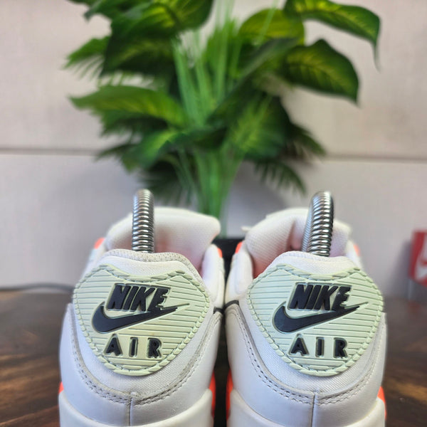 Nike Air Max 90 White Barely Green Bright Mango maat 36,5