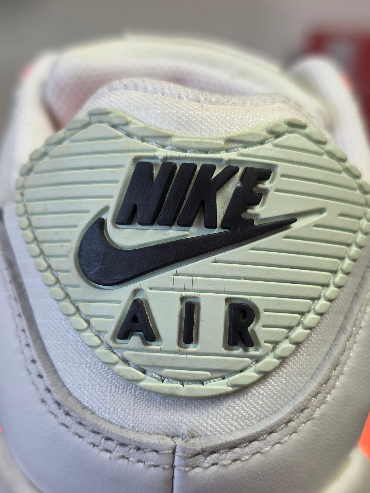 Nike Air Max 90 White Barely Green Bright Mango maat 36,5