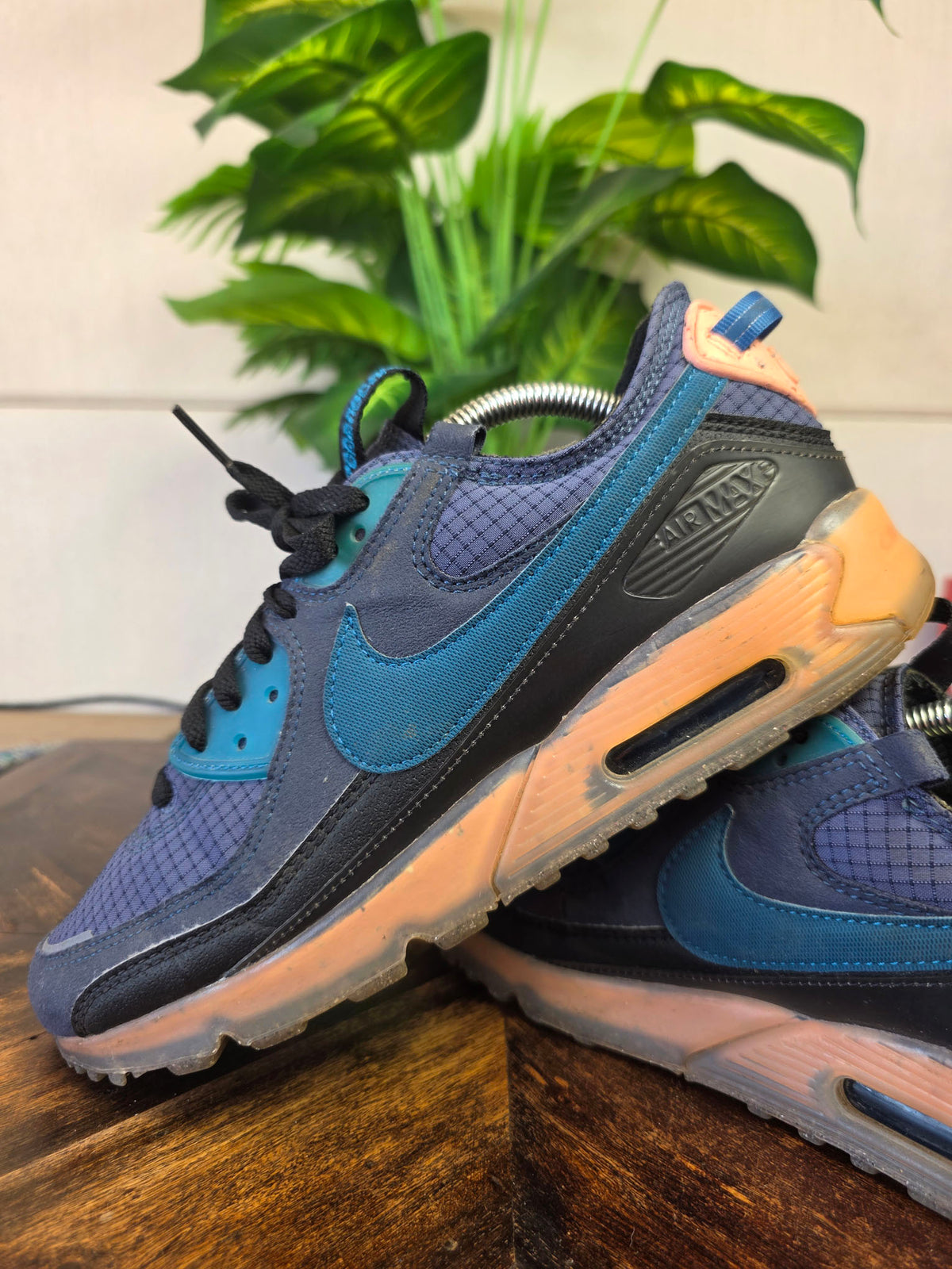 Nike Air Max 90 Terrascape "Obsidian" maat 42,5