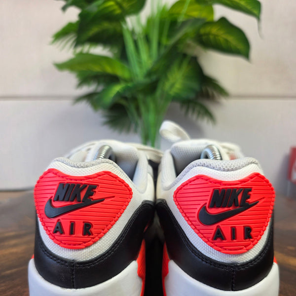 Nike Air Max 90 Gore-Tex Infrared maat 42