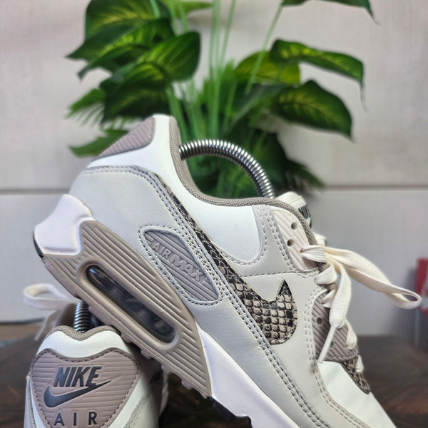 Nike Air Max 90 Wmns "Light Pink Snakeskin" | maat 40