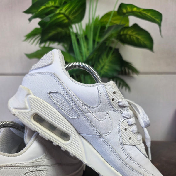 Nike Air Max 90 Triple White Leater | maat 40,5