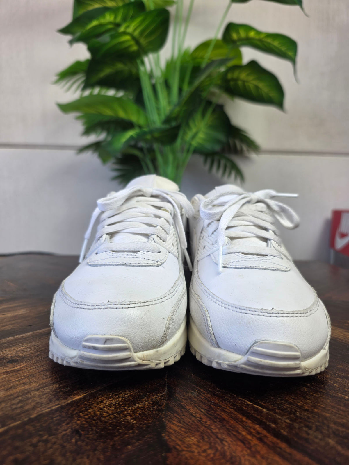 Nike Air Max 90 Triple White Leater | maat 40,5