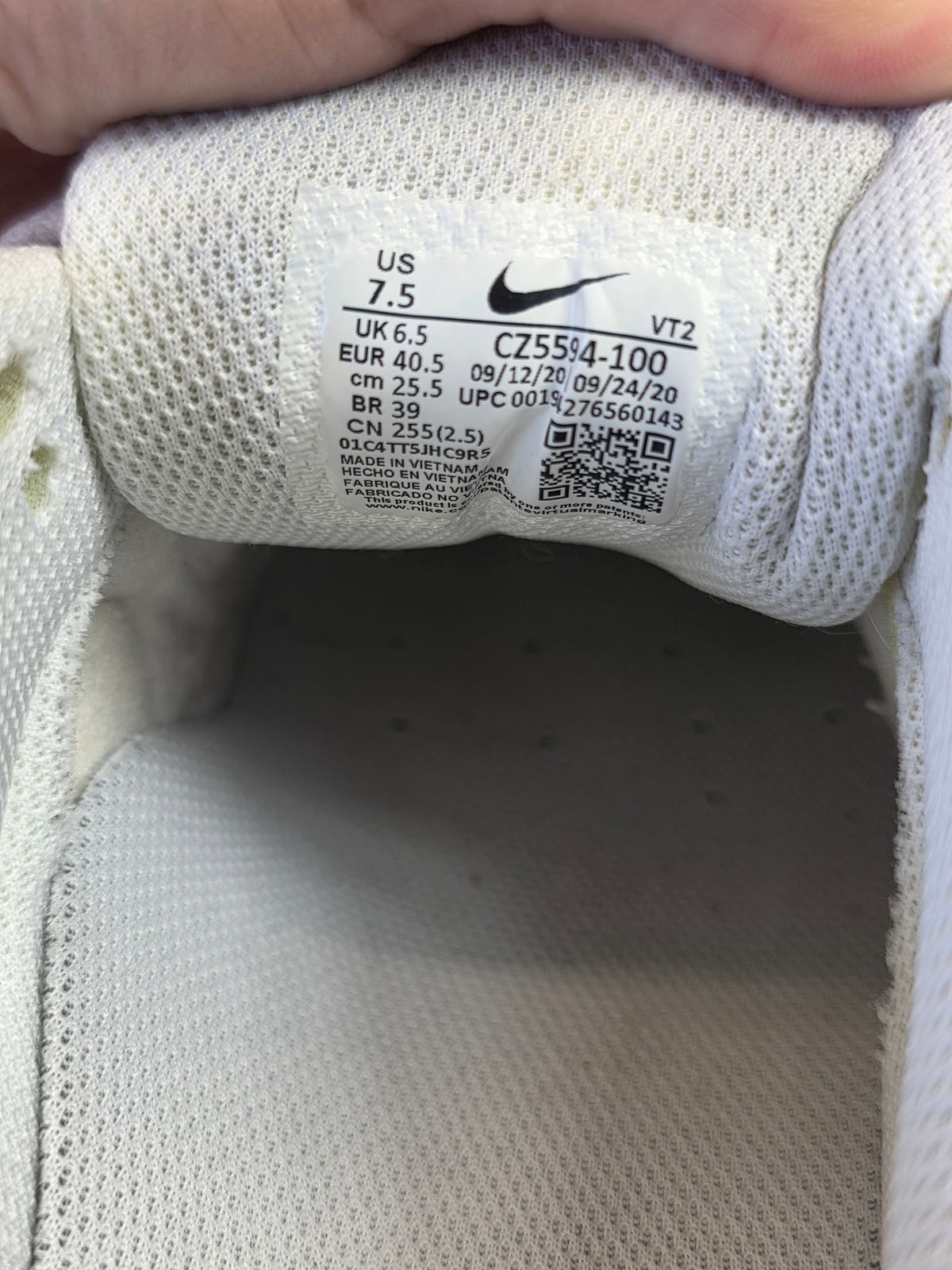 Nike Air Max 90 Triple White Leater | maat 40,5