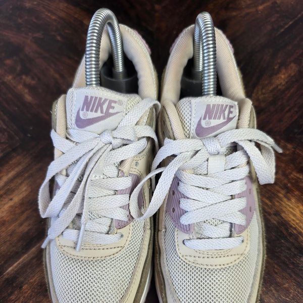 Nike Air Max 90 "Sail Tan Pink" maat 36,5