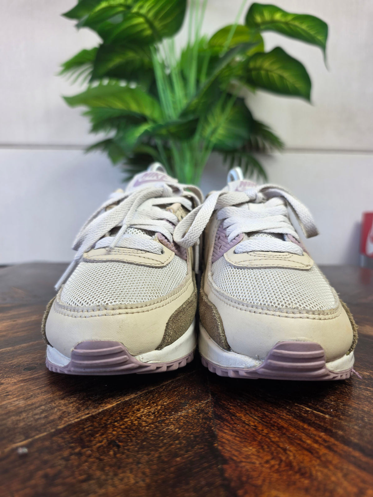 Nike Air Max 90 "Sail Tan Pink" maat 36,5