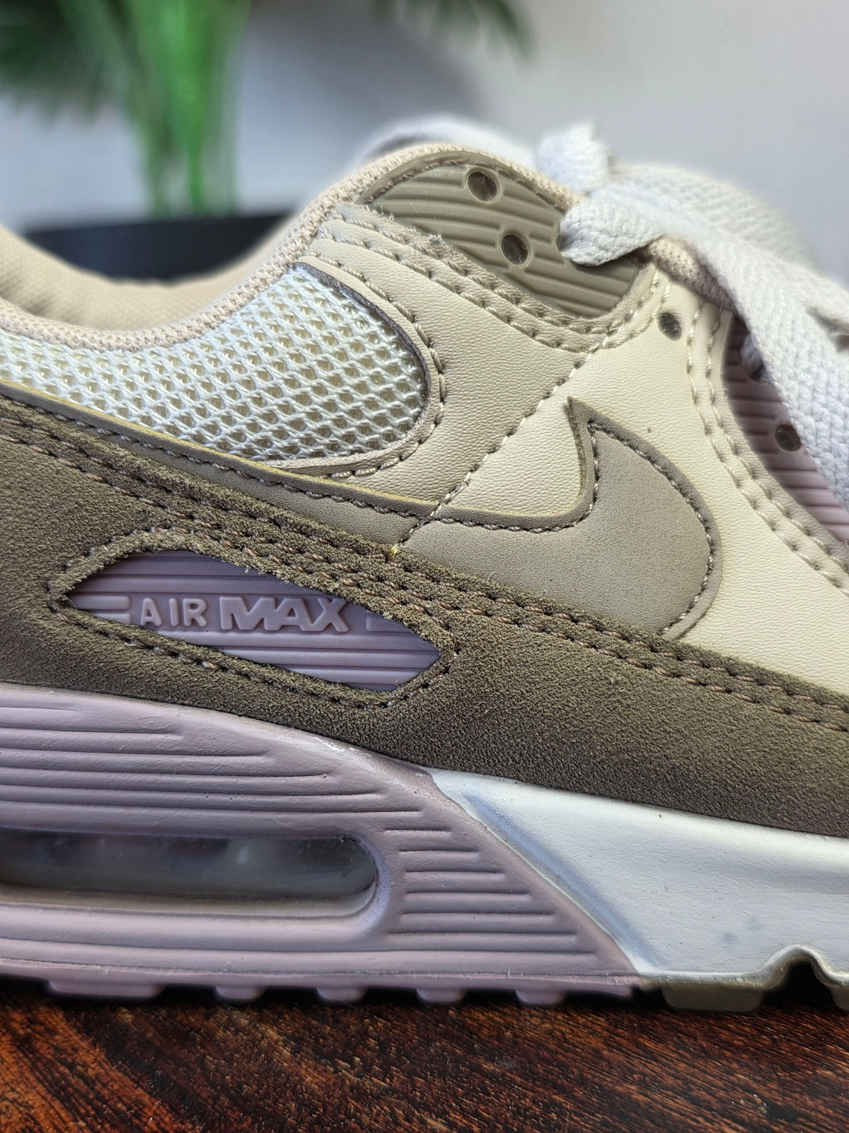 Nike Air Max 90 "Sail Tan Pink" maat 36,5