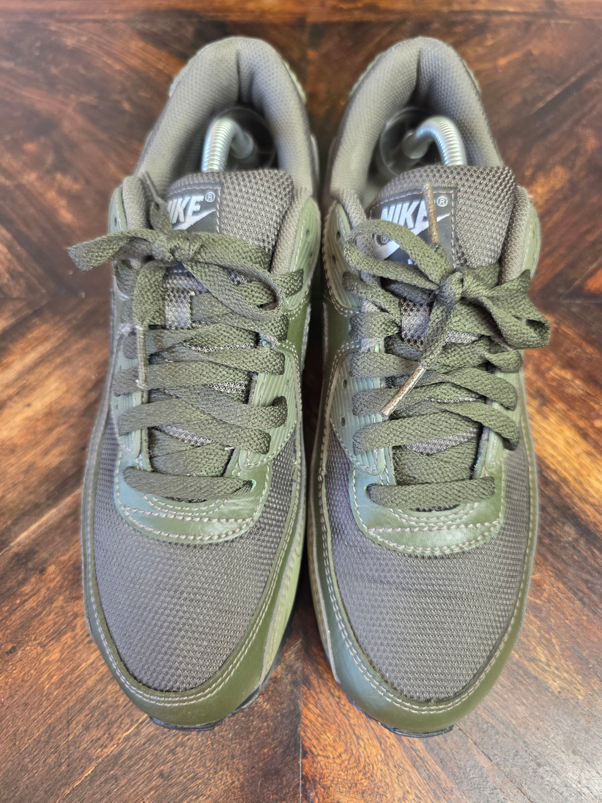 Nike Air Max 90 "Olive Reflective" maat 43