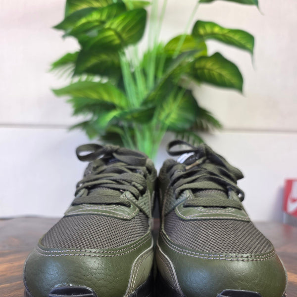 Nike Air Max 90 "Olive Reflective" maat 43