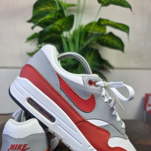 Nike Air Max 1 LV8 "Martian Sunrise" maat 40,5
