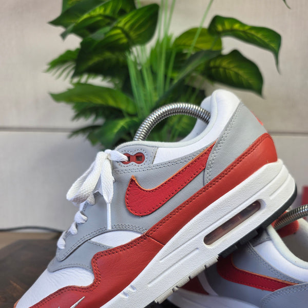Nike Air Max 1 LV8 "Martian Sunrise" maat 40,5