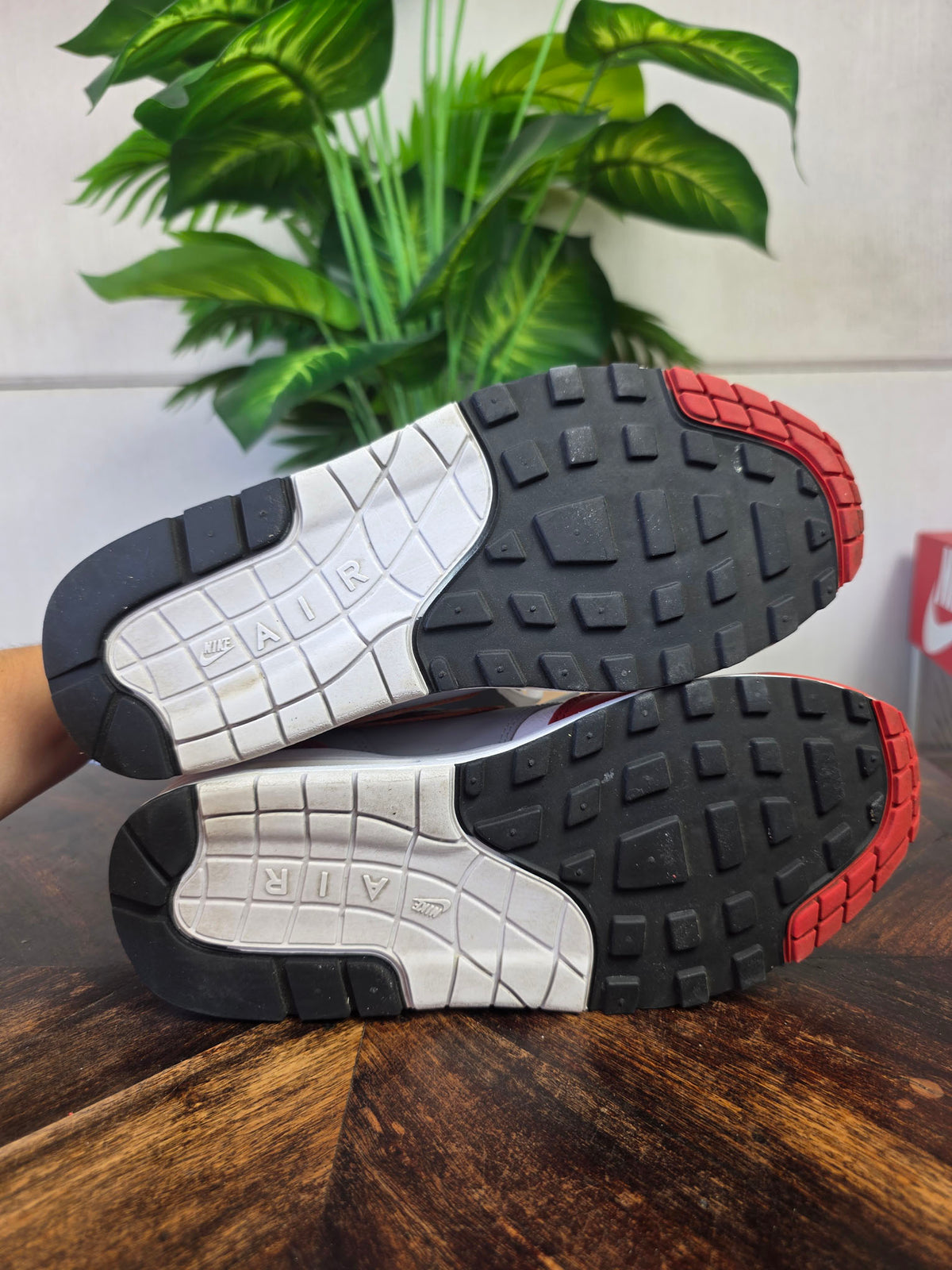 Nike Air Max 1 LV8 "Martian Sunrise" maat 40,5