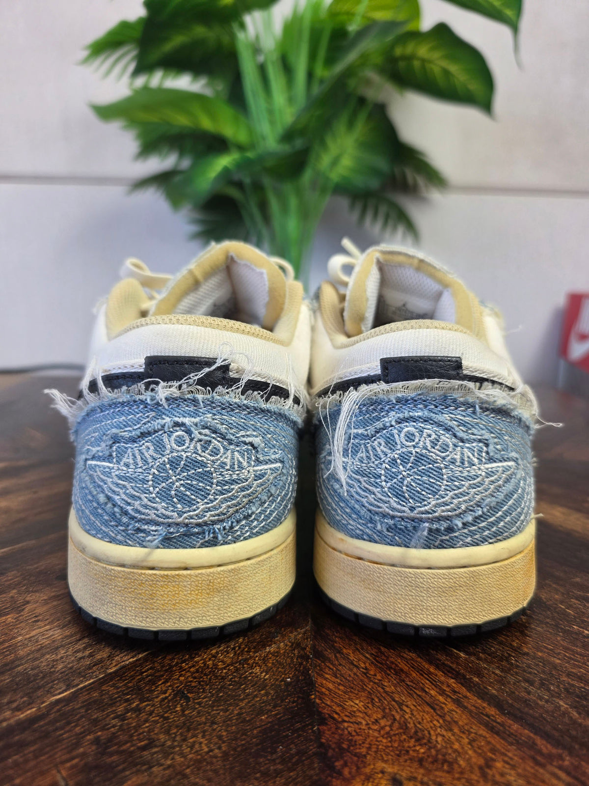 Nike Air Jordan 1 Low SE "World Make Japan" maat 45,5
