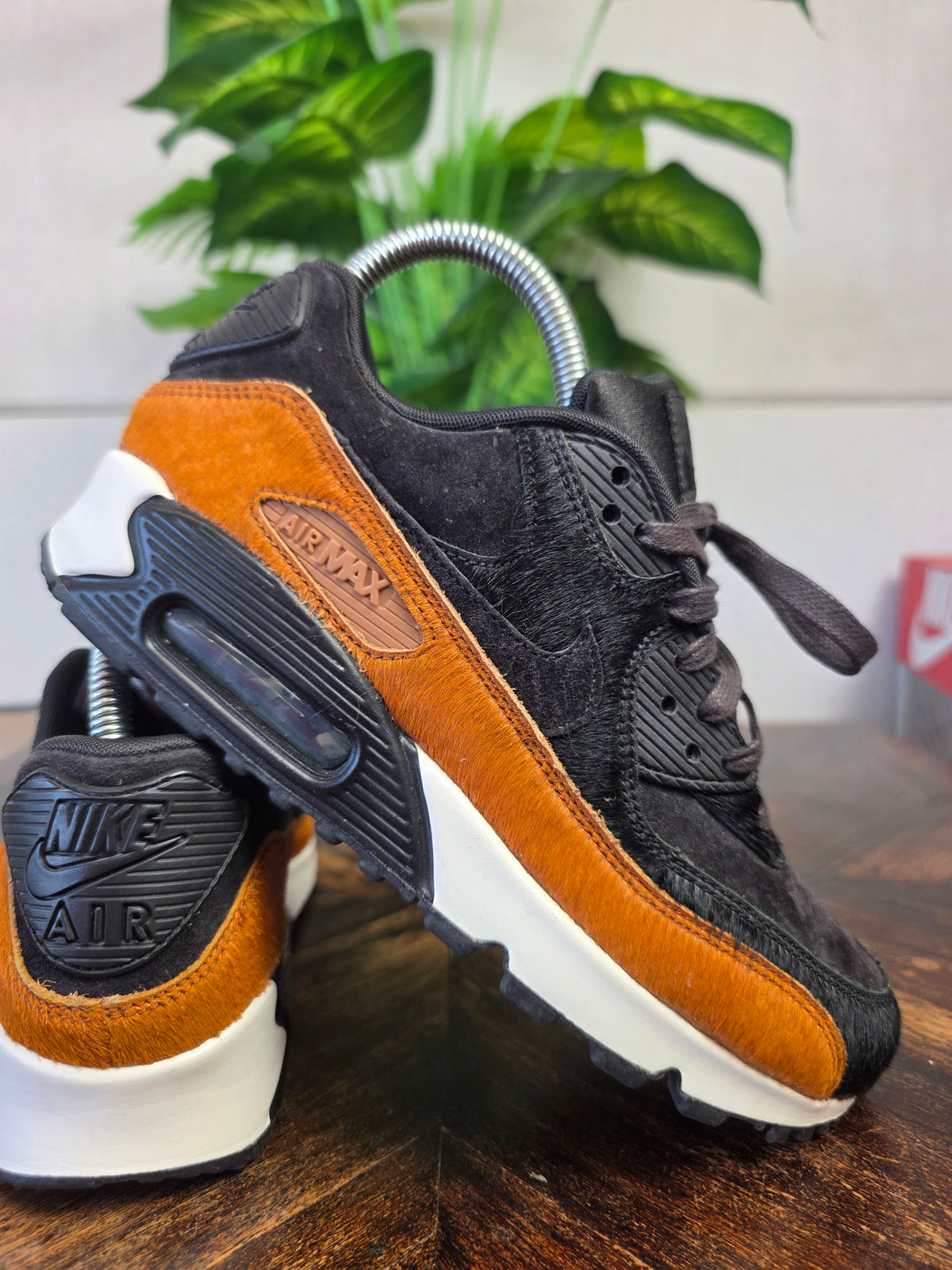 Nike Air Max 90 Pony Tar Black maat 38