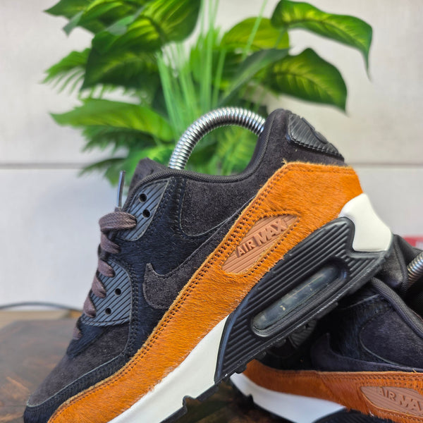 Nike Air Max 90 Pony Tar Black maat 38