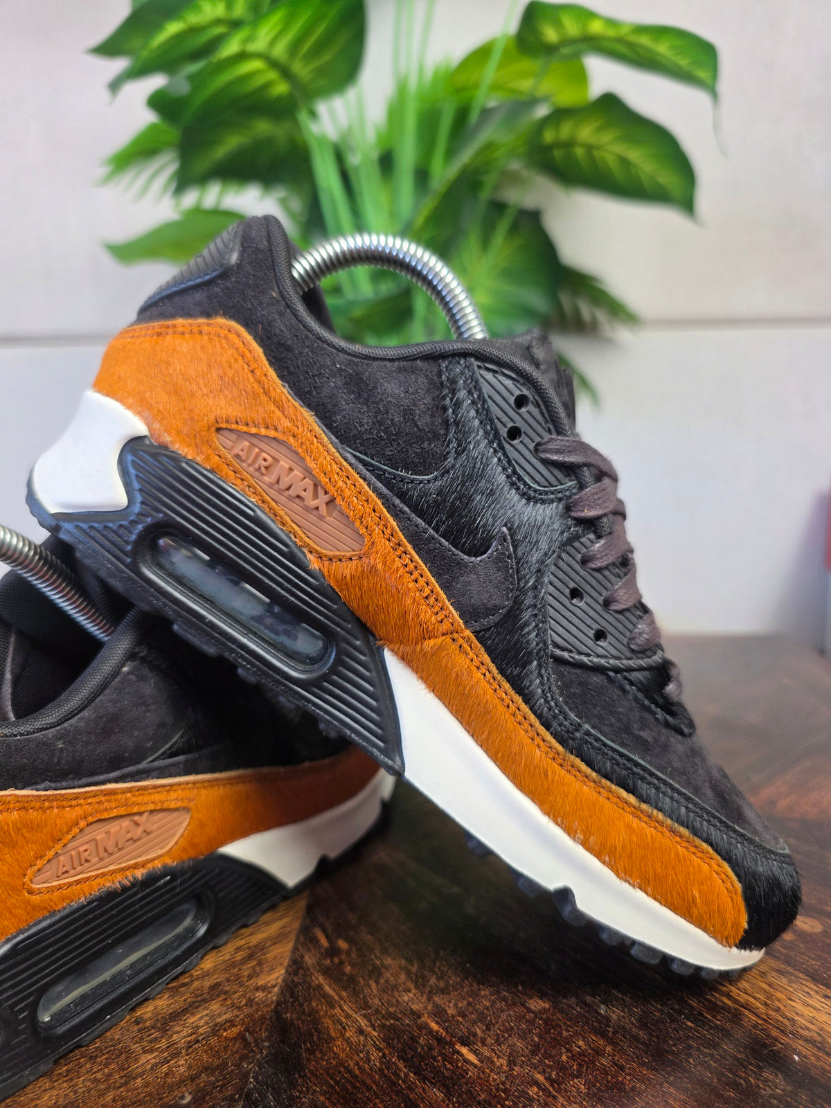 Nike Air Max 90 Pony Tar Black maat 38
