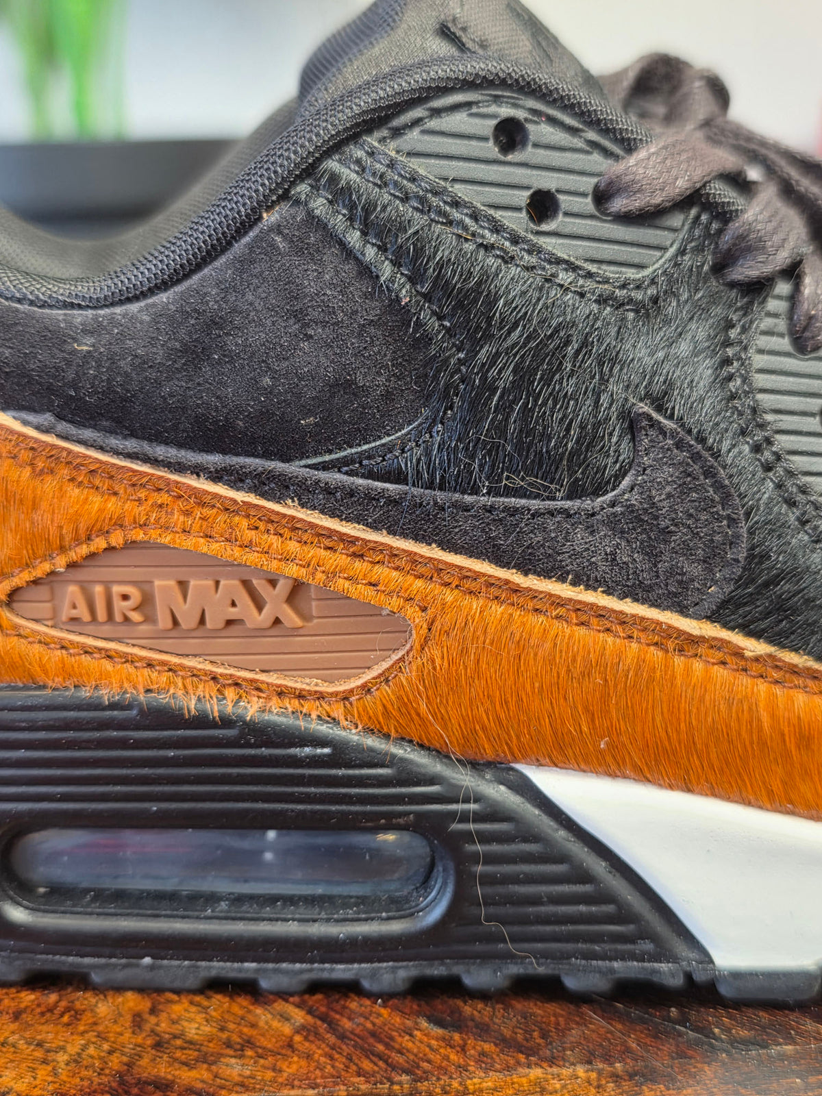 Nike Air Max 90 Pony Tar Black maat 38