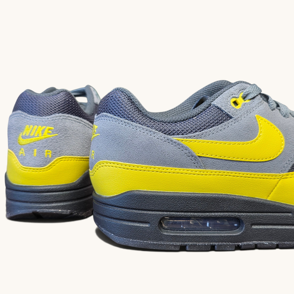 Nike Air Max 1 Essential Batman