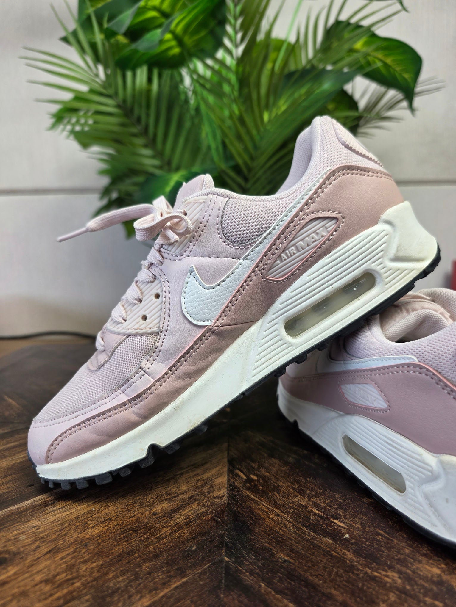 Nike Air Max 90 Barely Rose maat 39