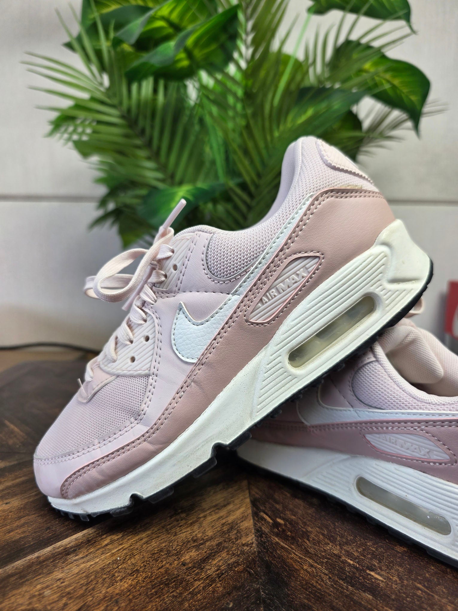 Nike Air Max 90 Barely Rose maat 39