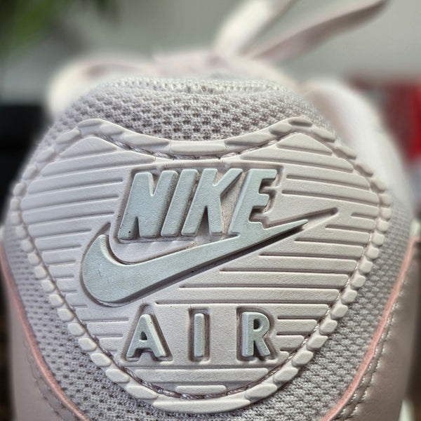 Nike Air Max 90 Barely Rose maat 39