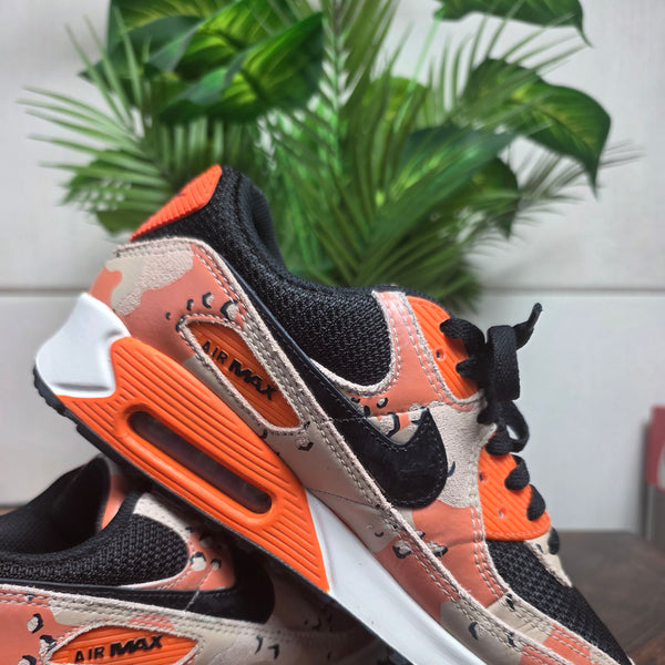 Nike Air Max 90 Camo Orange maat 42,5
