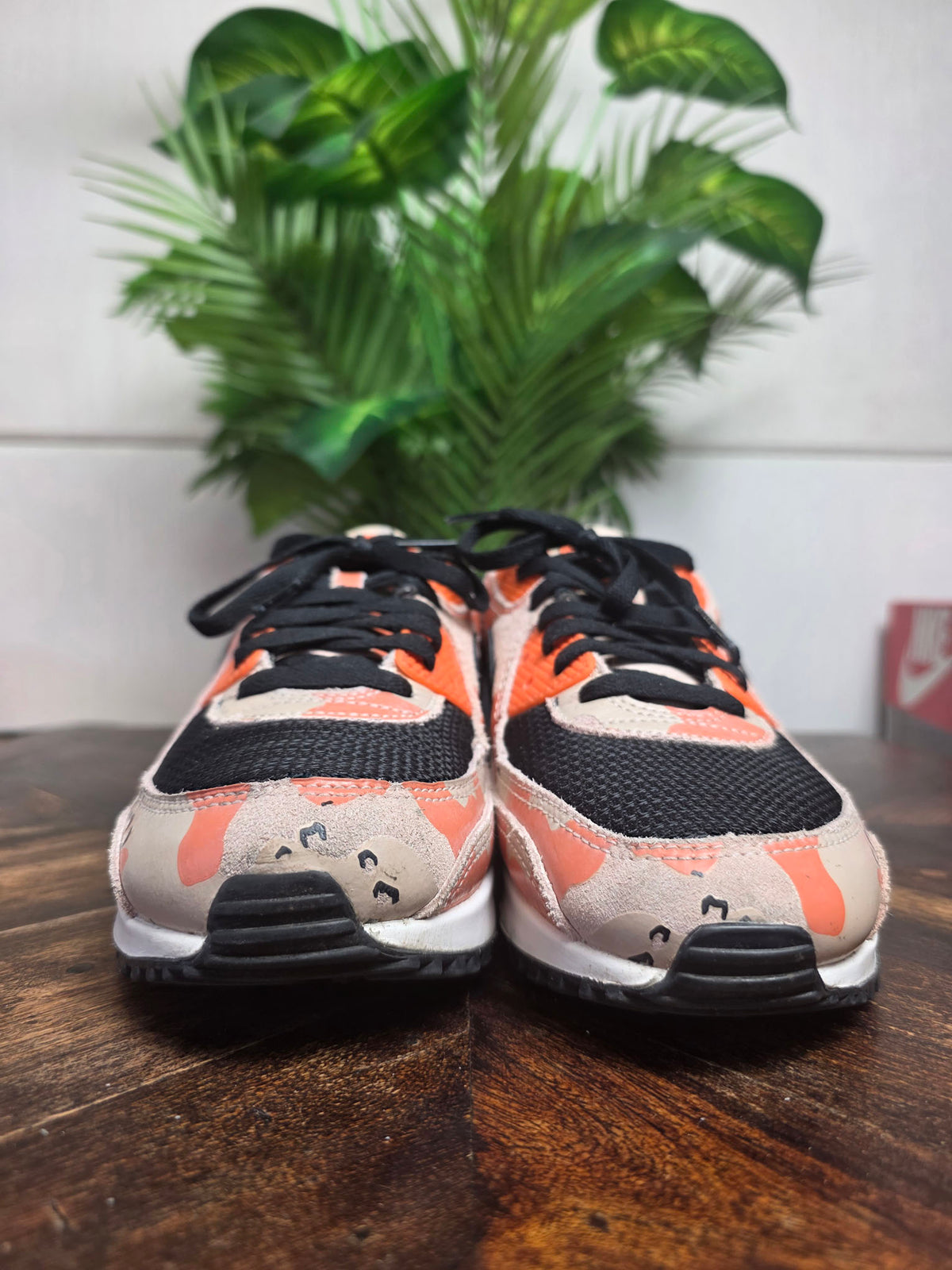 Nike Air Max 90 Camo Orange maat 42,5