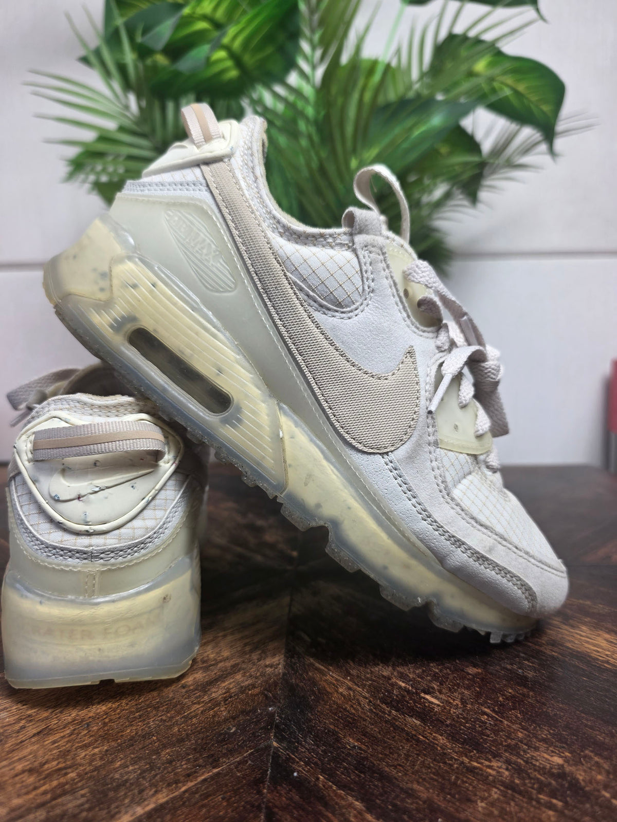 Nike Air Max 90 Terrascape Light Bone maat 38