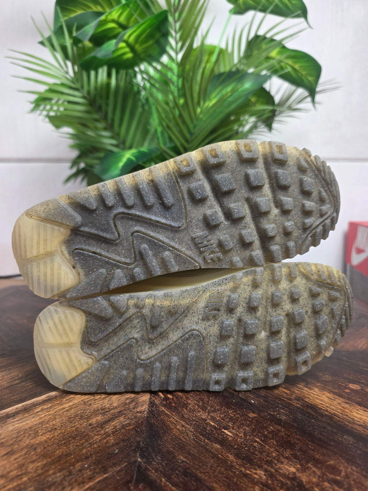 Nike Air Max 90 Terrascape Light Bone maat 38