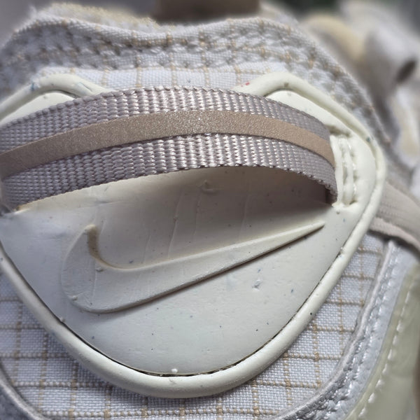 Nike Air Max 90 Terrascape Light Bone maat 38