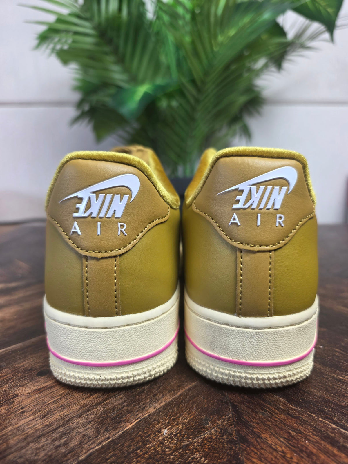 Nike Air Force 1 Jewel 'Just Do It Bronzine' maat 40